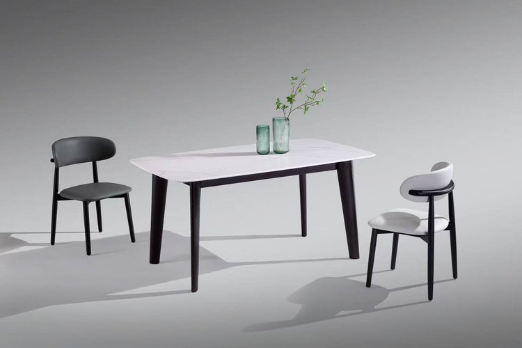 Dining Tables & Chairs